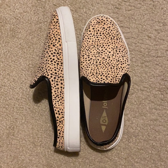 Slides - Picture 3 of 3